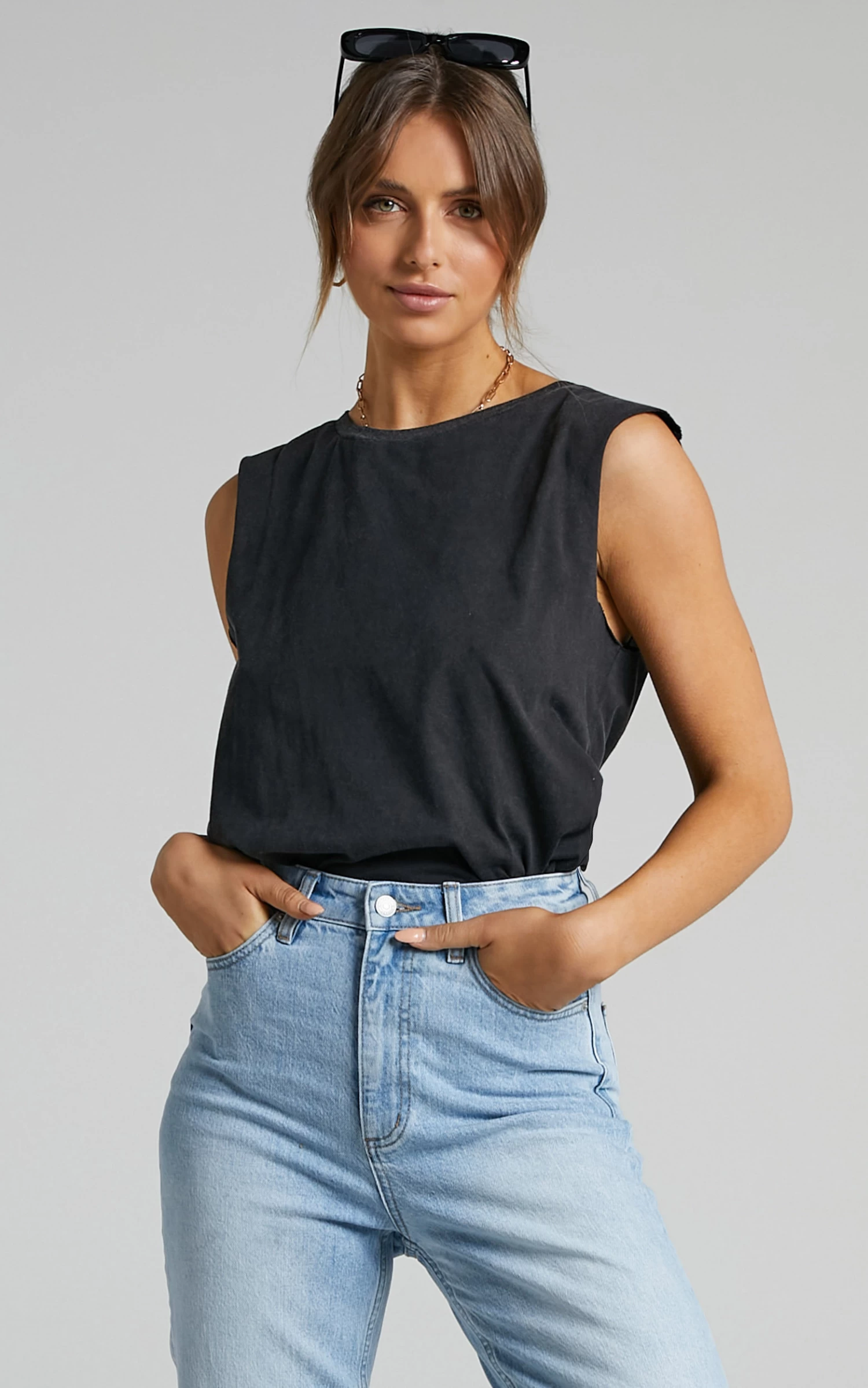 Showpo Gia Tee In Washed Black - Image 7