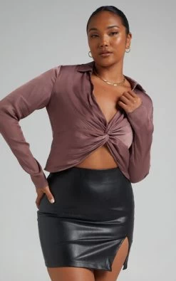 Showpo Elexis Twist Front Long Sleeve Top In Mushroom