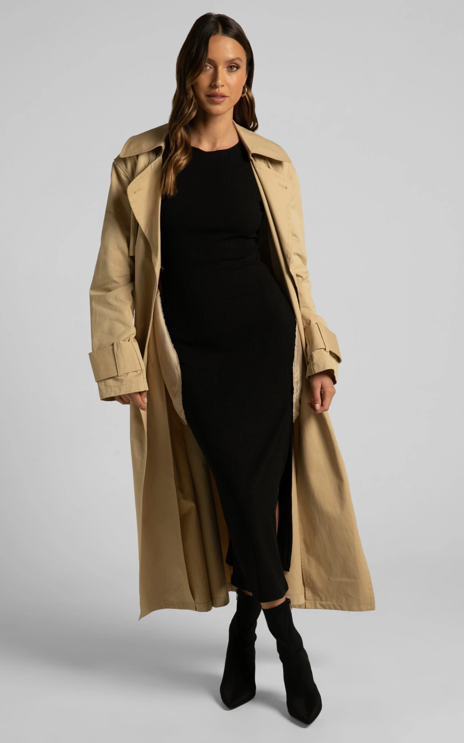 Showpo Irenie Bodycon Midi Dress In Black - Image 4