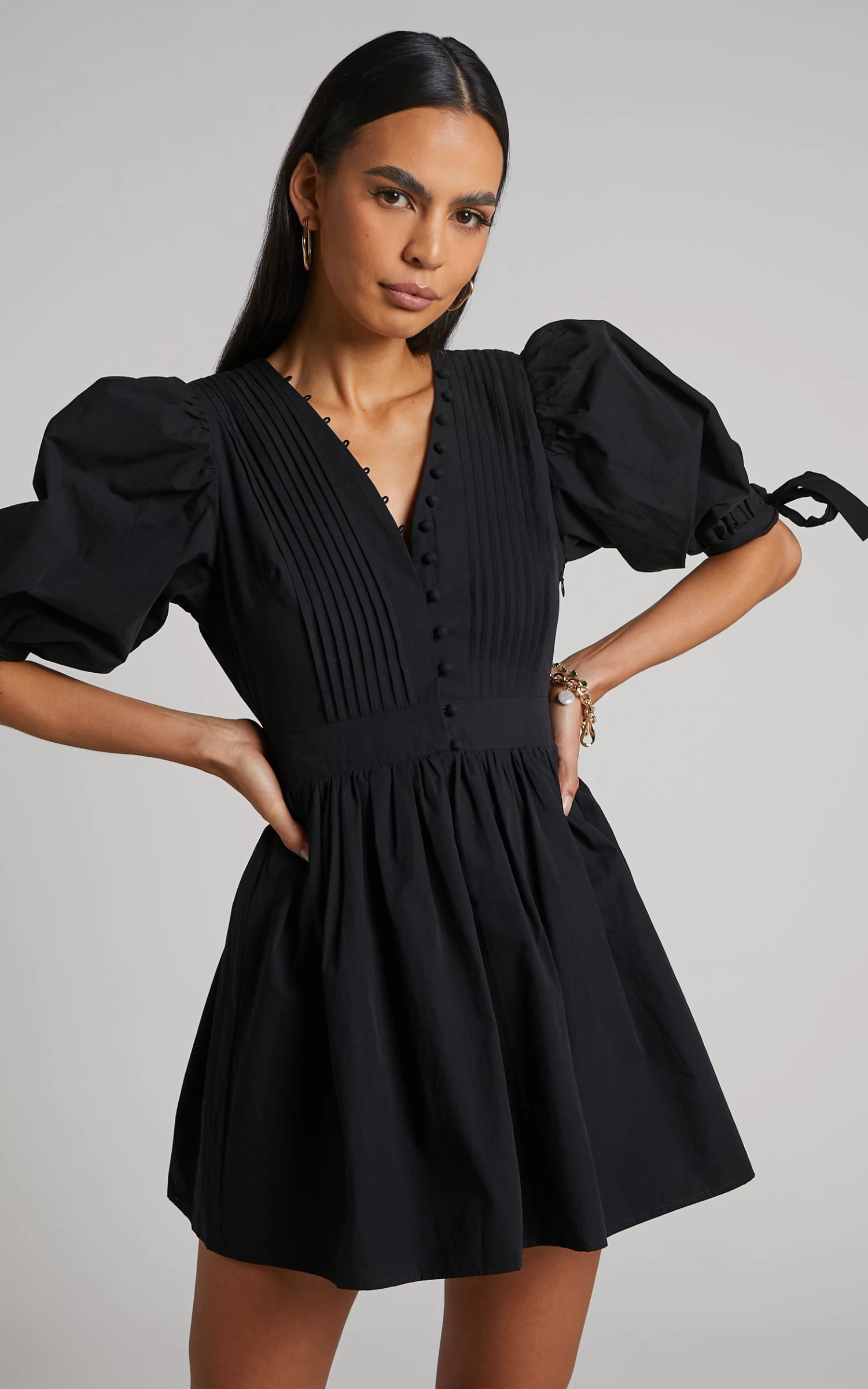 Showpo Zandra Puff Sleeve Poplin Mini Dress In Black - Image 2