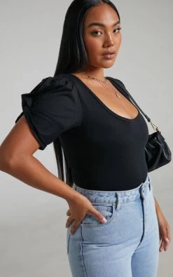 Showpo Franky Short Twist Sleeve Bodysuit In Black