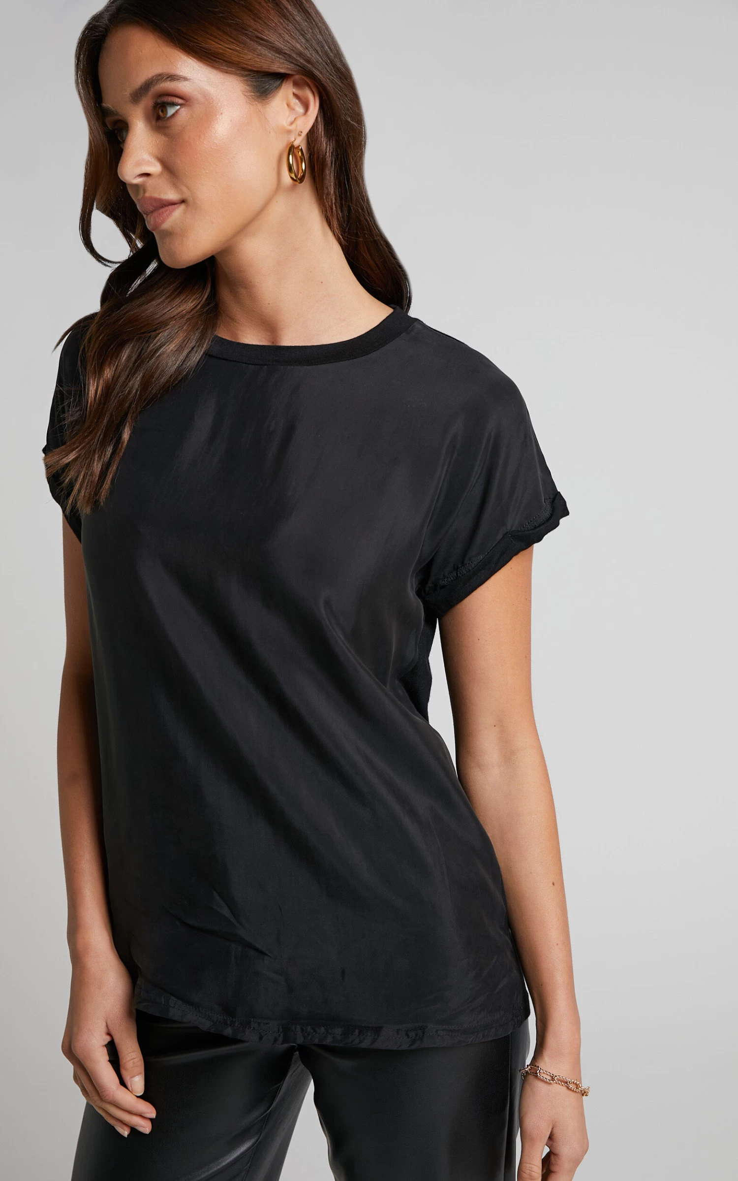 Showpo Tinaya Raglan Shell Top In Black - Image 10