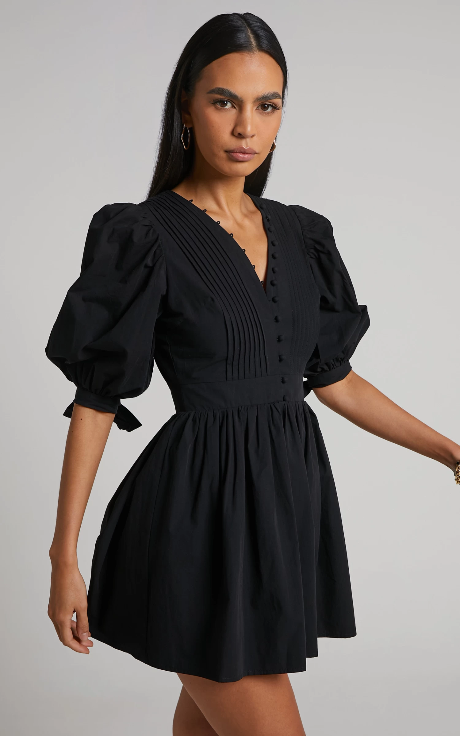 Showpo Zandra Puff Sleeve Poplin Mini Dress In Black - Image 4