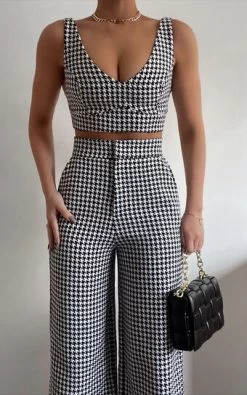 Showpo Adelaide Two Piece Set In Houndstooth