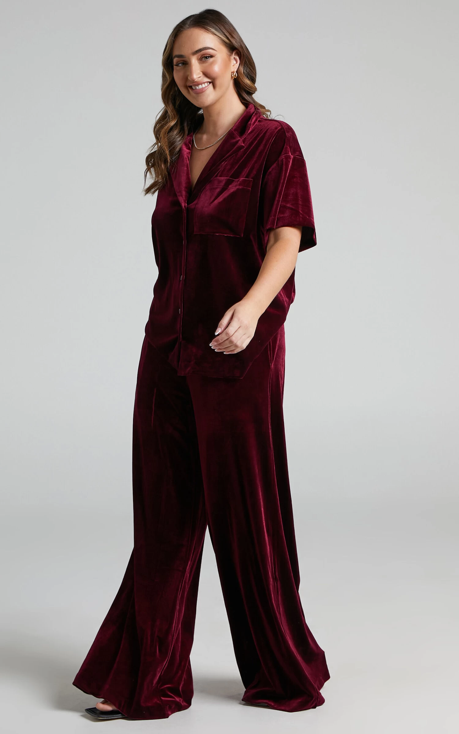 Showpo Aspen High Waisted Elastic Waist Wide Leg Pant In Mulberry Velvet - Image 4
