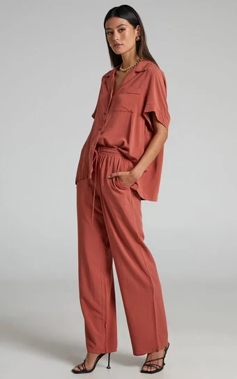 Showpo Devina High Waisted Straight Leg Pants In Clay