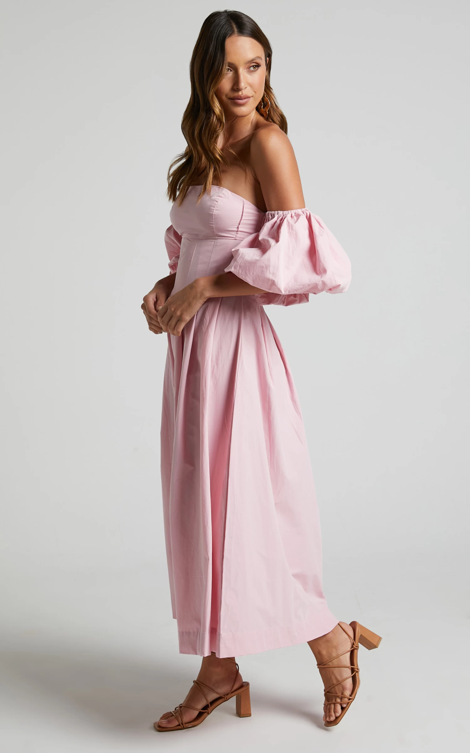 Showpo Geloe Structured Off Shoulder Puff Midi Dress In Pink - Image 5