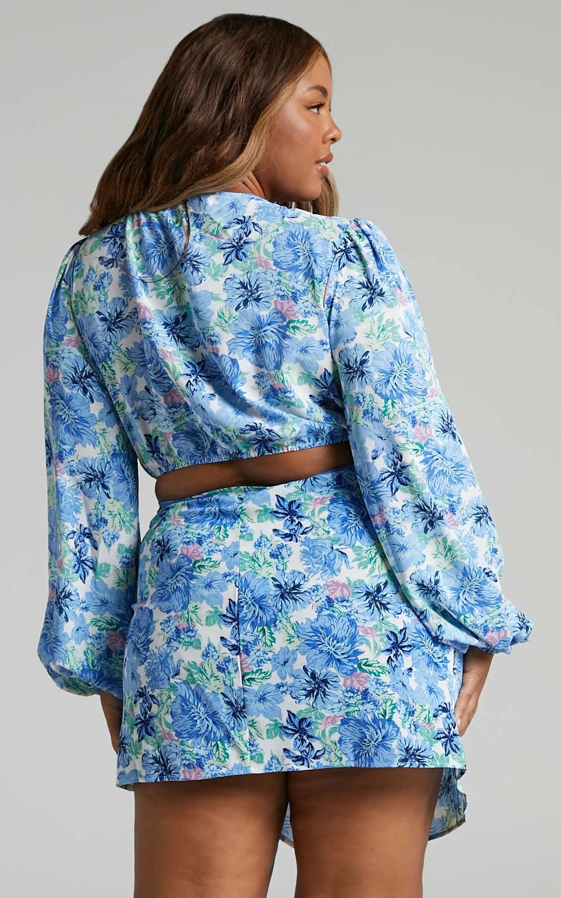 Showpo Geneve Wrap Side Tie Printed Mini Skirt In Geneve Blue Floral - Image 7