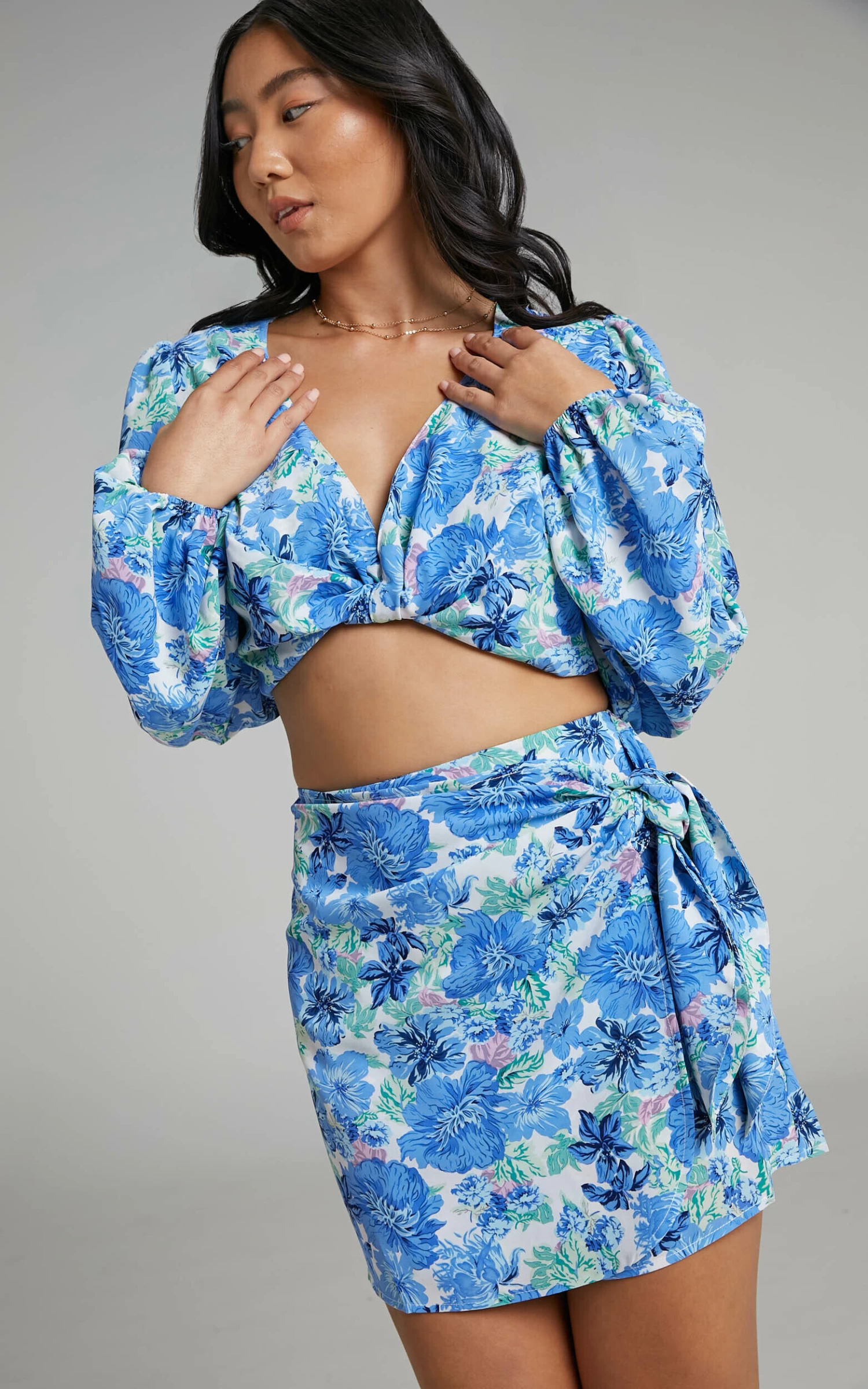 Showpo Geneve Wrap Side Tie Printed Mini Skirt In Geneve Blue Floral - Image 4