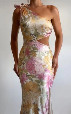 Showpo Glaucus Dress In Elegant Rose