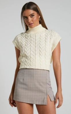 Showpo Khizza Wrap Front Skort In Brown Pink Check