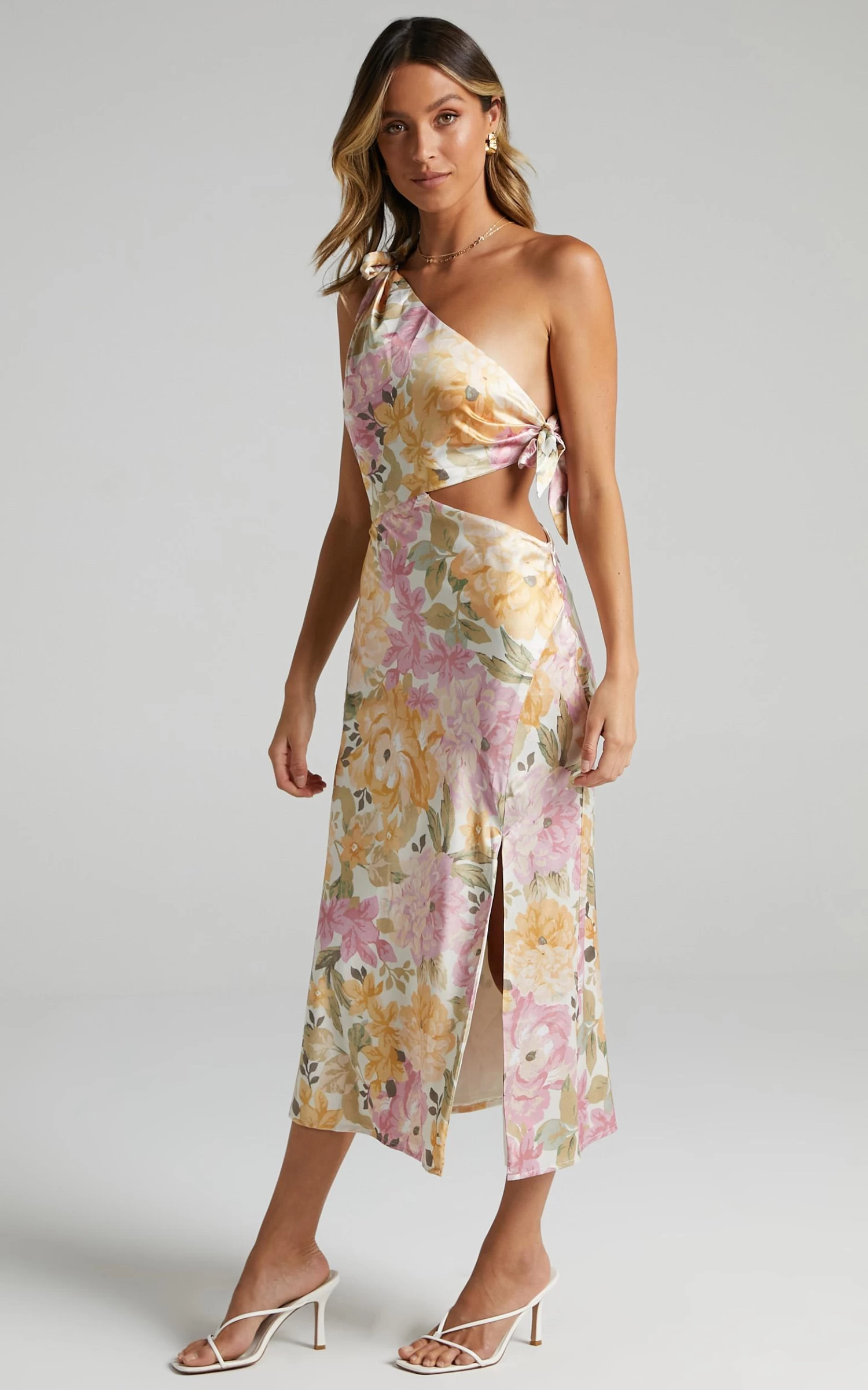 Showpo Glaucus Dress In Elegant Rose - Image 3