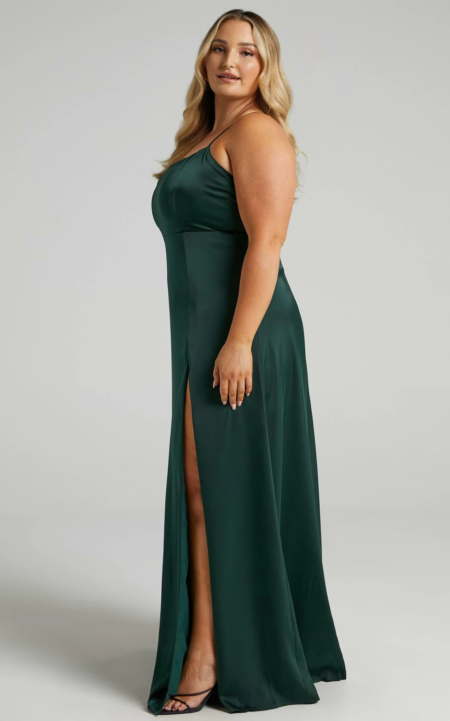 Showpo Will It Be Us Dress In Emerald - Image 5